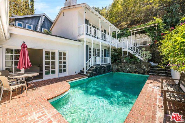 9828 Easton Drive, Beverly Hills, CA 90210