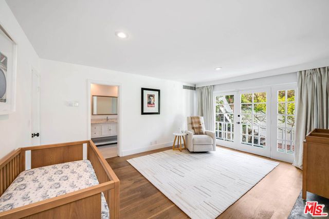 9828 Easton Drive, Beverly Hills, CA 90210