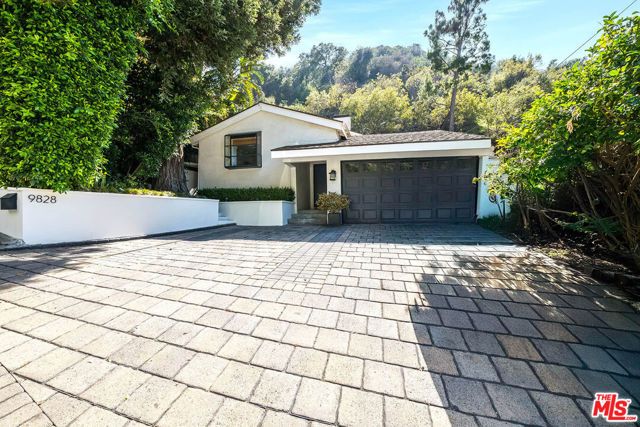 9828 Easton Drive, Beverly Hills, CA 90210