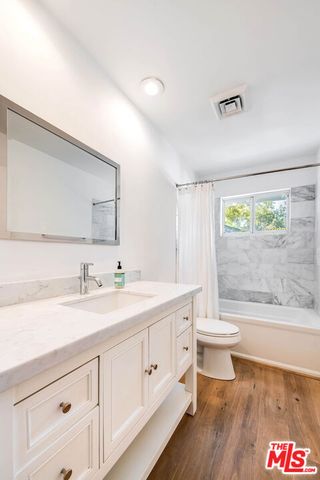 9828 Easton Drive, Beverly Hills, CA 90210
