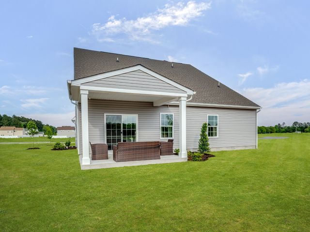 5043 Kensington Way, Pleasant View, TN 37146
