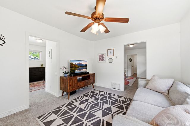 2771 S BUCCANEER DR, Magna, UT 84044
