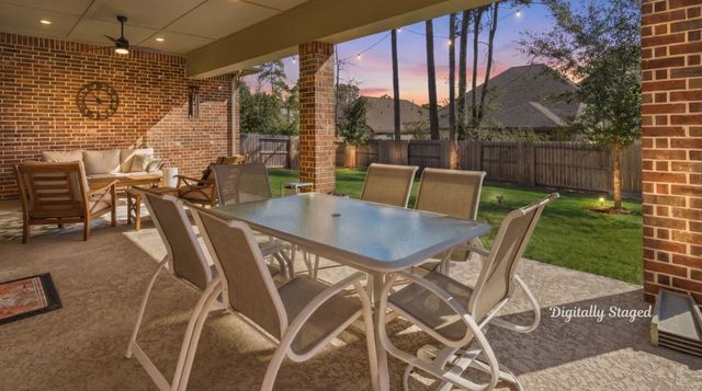 622 Starlit Sky Court, Conroe, TX 77318