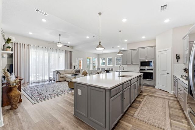 622 Starlit Sky Court, Conroe, TX 77318