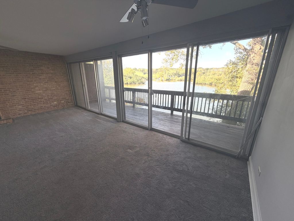 5527 E Lake Drive C, Lisle, IL 60532 — photo 2