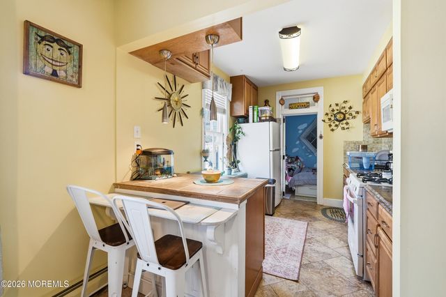 101 Heck Avenue, Ocean Grove, NJ 07756