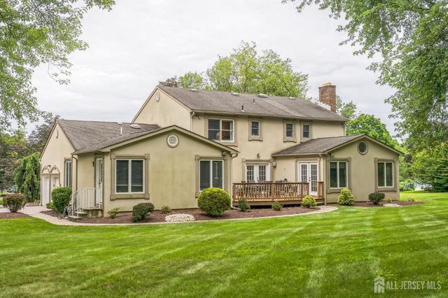 14 GREENSVIEW Drive, Scotch Plains, NJ 07076