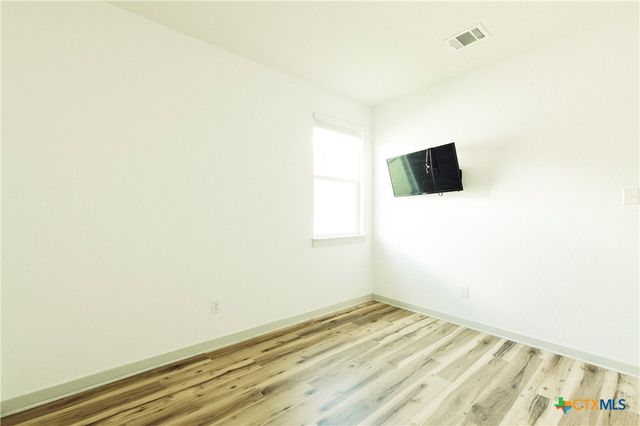 324 Millbrook Boulevard, San Marcos, TX 78666