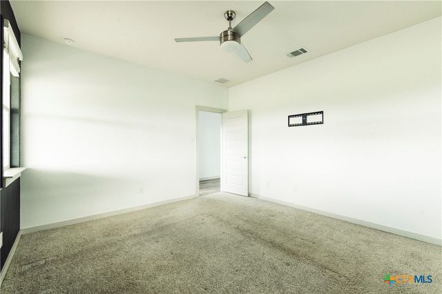 324 Millbrook Boulevard, San Marcos, TX 78666
