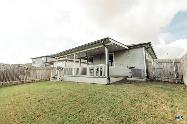 324 Millbrook Boulevard, San Marcos, TX 78666