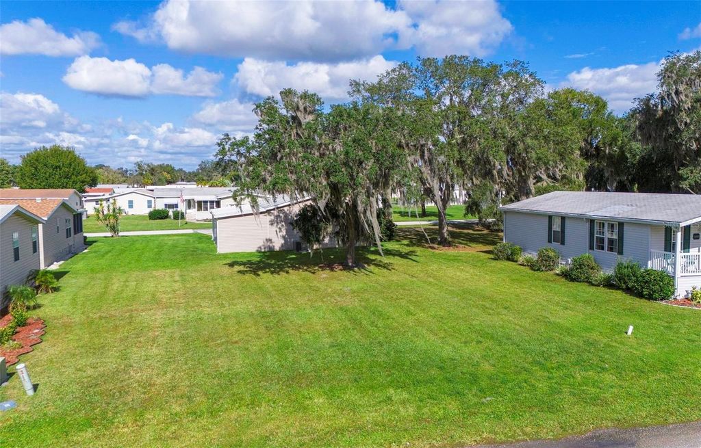 LOT 20 BLK D STRATFORD COURT, Wildwood, FL 34785