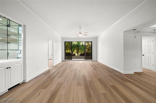 6075 Pelican Bay BLVD 104, Naples, FL 34108