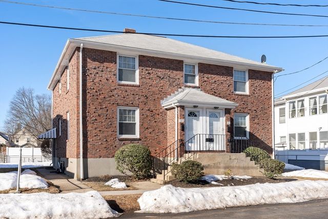 11 Pond Street 11, Watertown, MA 02472