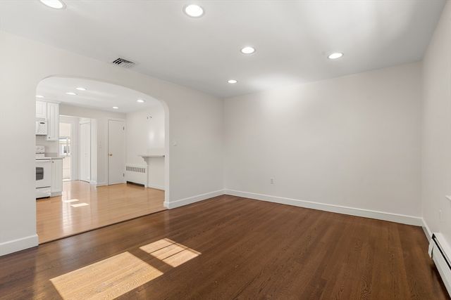 11 Pond Street 11, Watertown, MA 02472