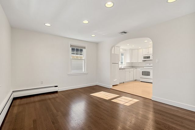 11 Pond Street 11, Watertown, MA 02472