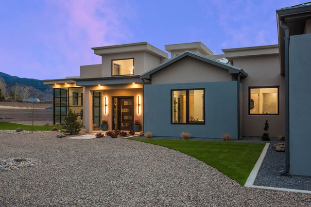 12100 Coronado Avenue NE, Albuquerque, NM 87122