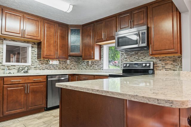 604 Winding Way Court, Frankfort, KY 40601