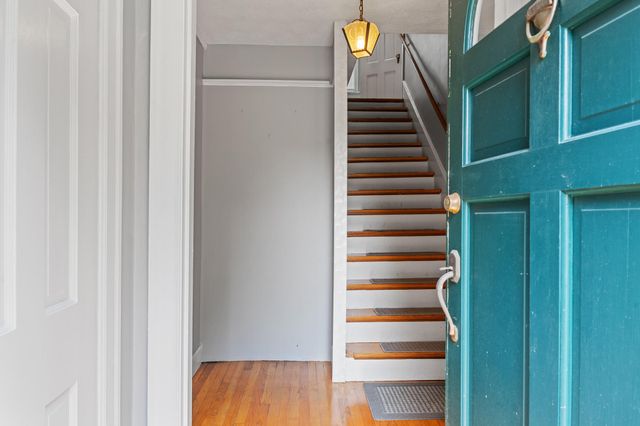 604 Winding Way Court, Frankfort, KY 40601