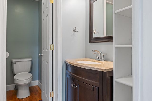 604 Winding Way Court, Frankfort, KY 40601