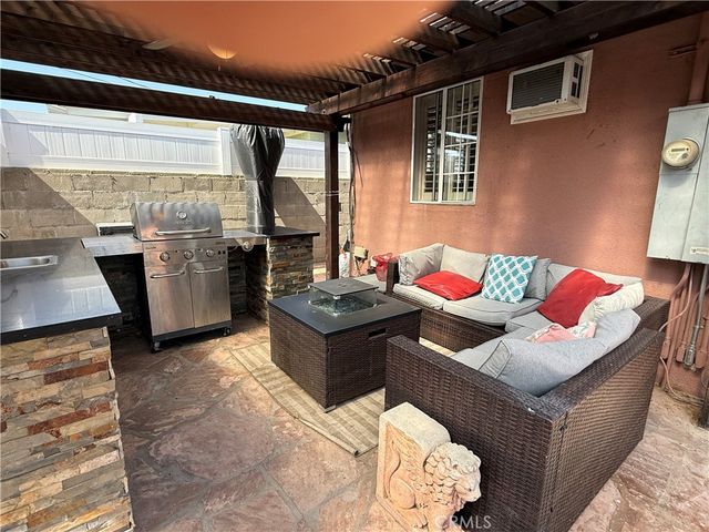 24139 Ravenna, Carson, CA 90745