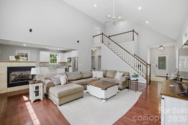 424 Mountain Harbor Drive, Lexington, NC 27292