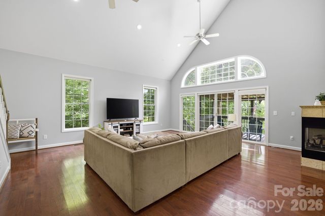 424 Mountain Harbor Drive, Lexington, NC 27292
