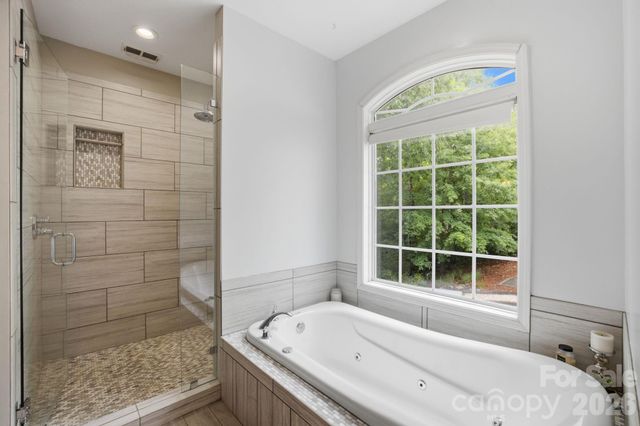 424 Mountain Harbor Drive, Lexington, NC 27292