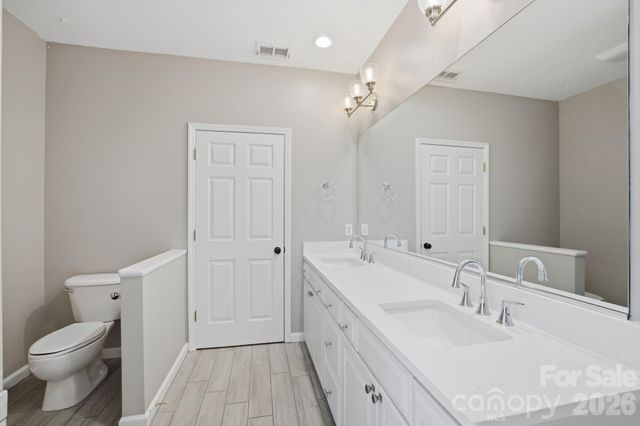 424 Mountain Harbor Drive, Lexington, NC 27292