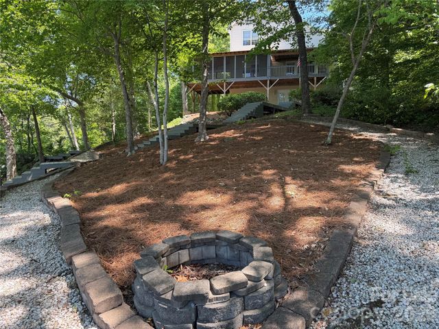 424 Mountain Harbor Drive, Lexington, NC 27292