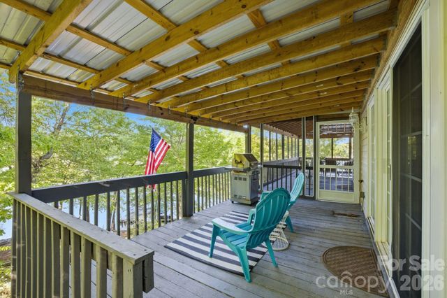 424 Mountain Harbor Drive, Lexington, NC 27292