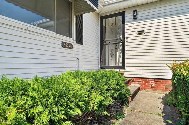 4234 E 187th Street, Cleveland, OH 44122
