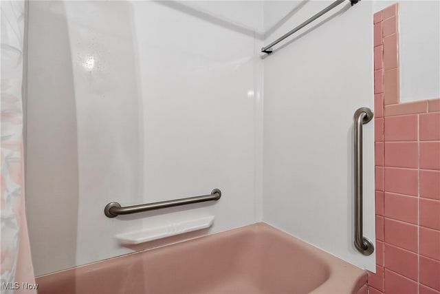 4234 E 187th Street, Cleveland, OH 44122