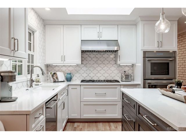 5735 E Oxford Ave, Cherry Hills Village, CO 80111
