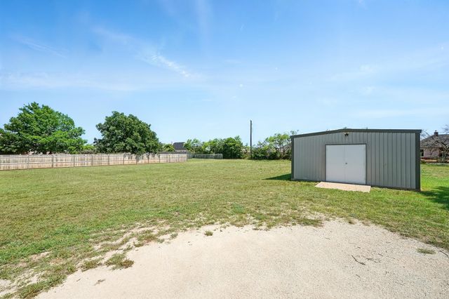 233 Country Place S, Abilene, TX 79606