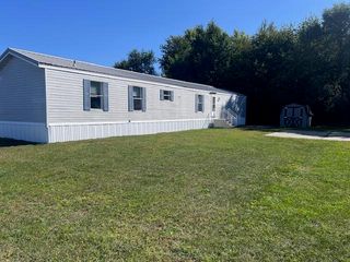 501 N US 131 Highway 81, White Pigeon, MI 49099