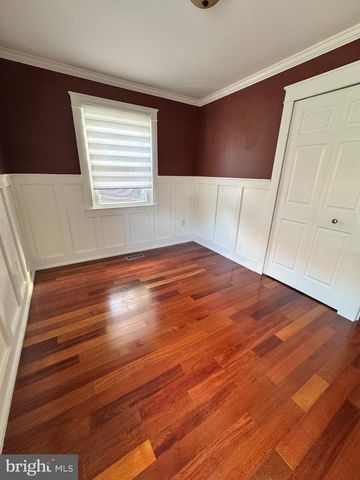 4303 MARKWOOD LN, Fairfax, VA 22033