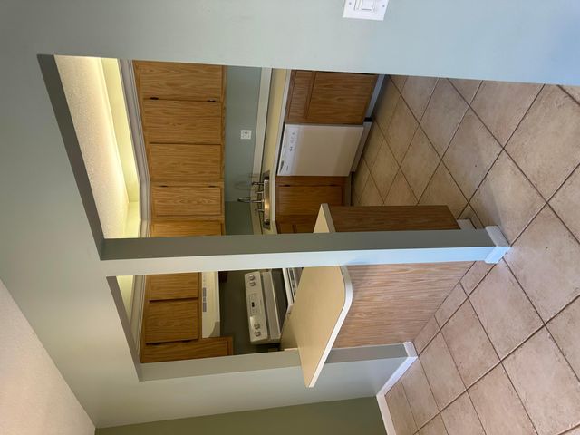 436 Pine Glen Lane D-1, Greenacres, FL 33463