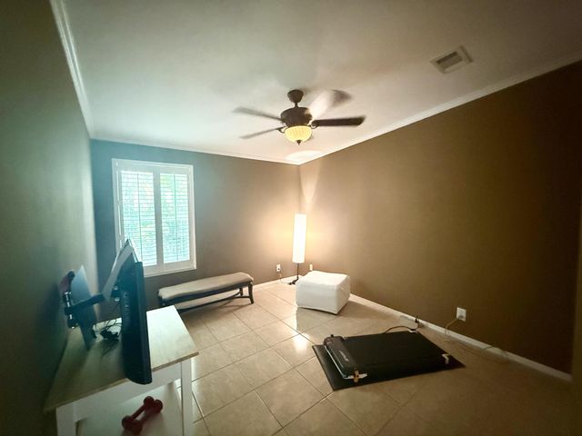 6164 N Ironwood Lane, Atlantis, FL 33462