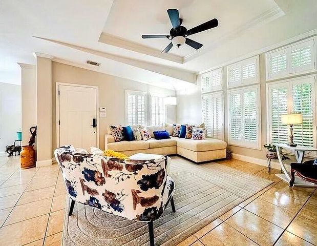 6164 N Ironwood Lane, Atlantis, FL 33462