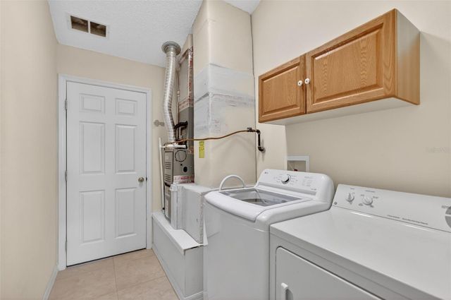 2430 MERIDA CIRCLE, The Villages, FL 32162