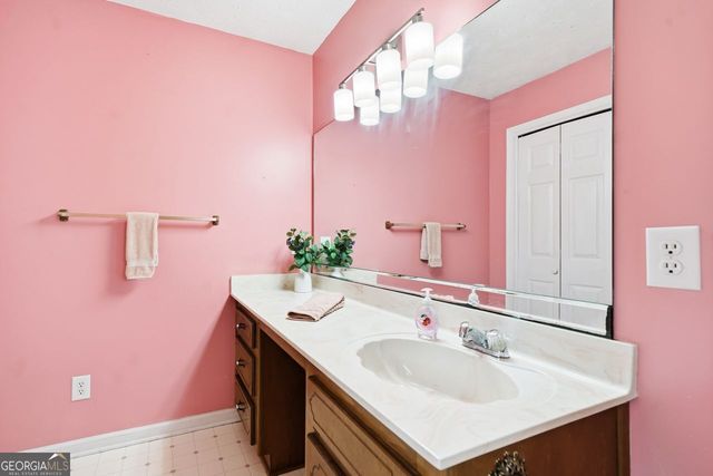 4269 E Cherokee Drive, Canton, GA 30115