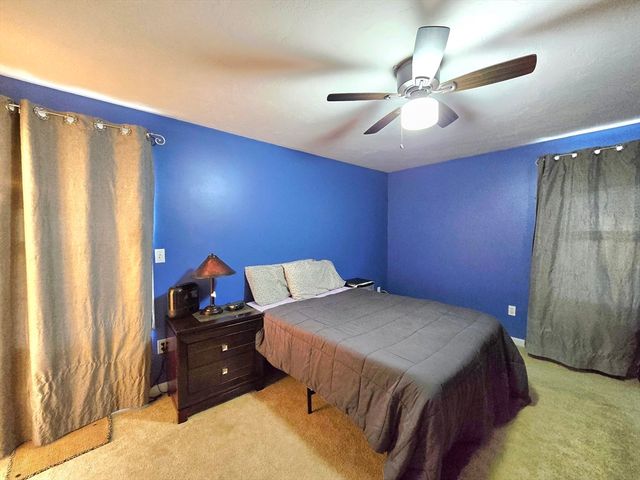 37 Moreland Green Dr, Worcester, MA 01609