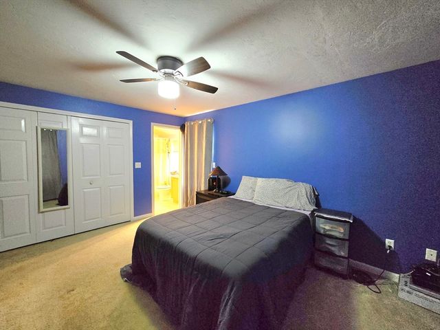 37 Moreland Green Dr, Worcester, MA 01609