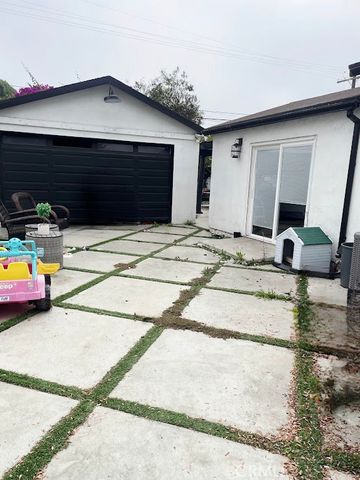 10414 Dorothy, South Gate, CA 90280