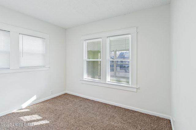 4145 W Muhammad Ali Blvd, Louisville, KY 40212