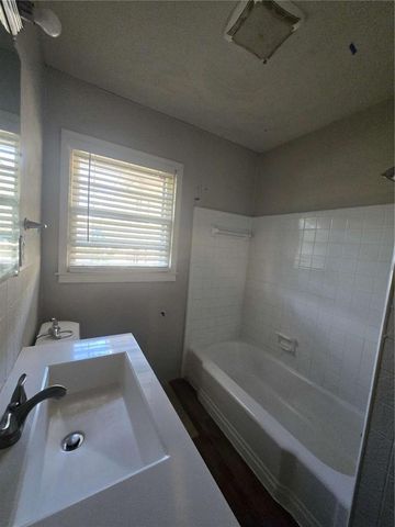 961 Dixie Drive, Jonesboro, GA 30236
