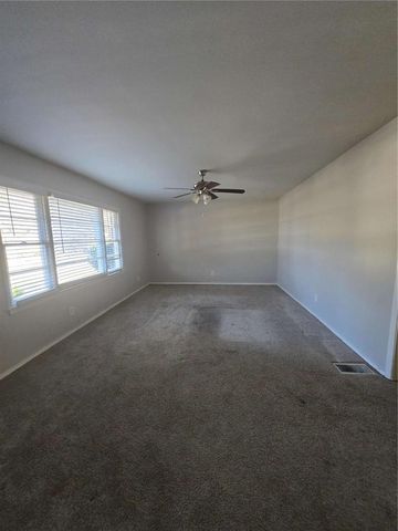 961 Dixie Drive, Jonesboro, GA 30236