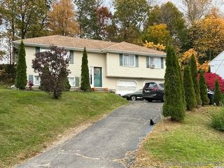 147 Sprucedale Drive, Waterbury, CT 06706