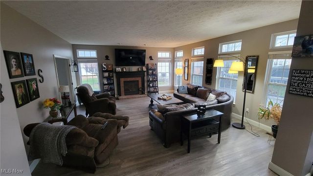 683 Whippoorwill Lane, Wadsworth, OH 44281