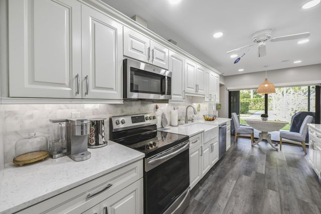 6413 Casabella Lane, Boca Raton, FL 33433